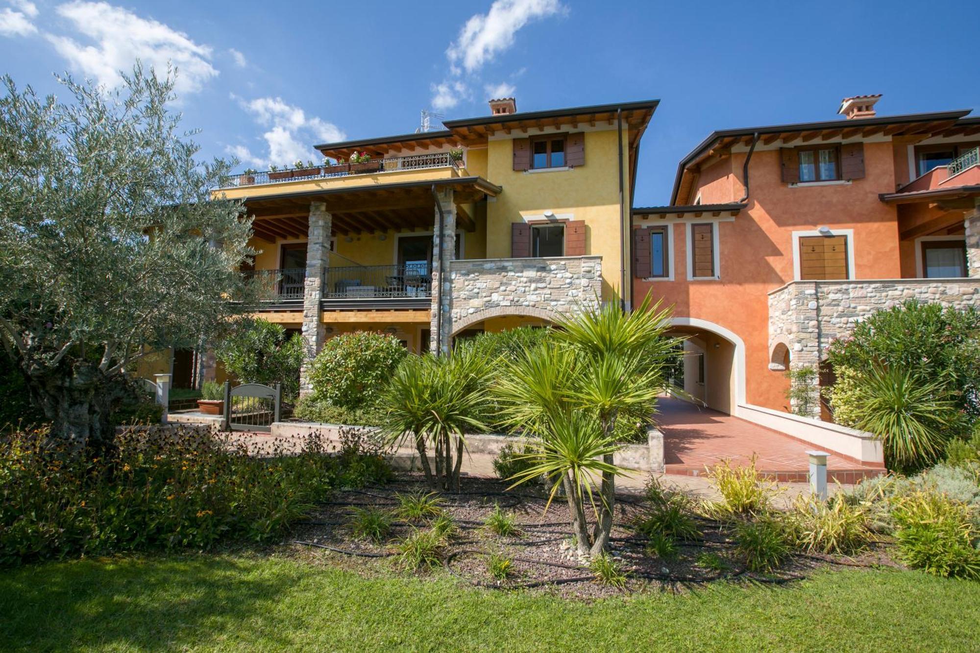 Casa Valtenesi Polpenazze del Garda Kültér fotó